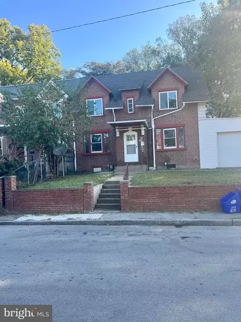 1515 Allison St, Harrisburg, PA 17104