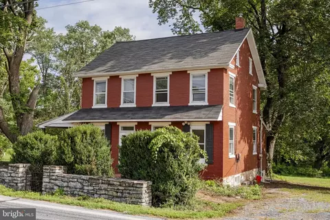 7100 Union Deposit Rd, Hummelstown, PA 17036