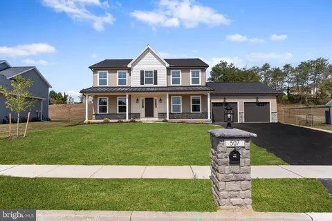 507 Elm St, Harrisburg, PA 17112