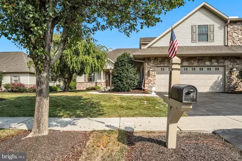 1168 Cord Dr, Hummelstown, PA 17036