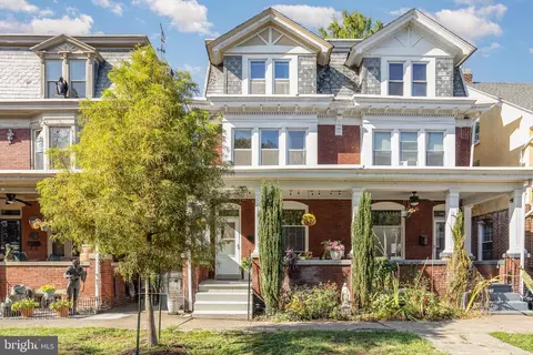 224 Seneca St, Harrisburg, PA 17110