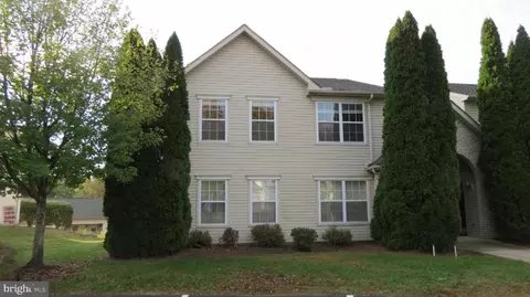 118 Hiddenwood Dr, Harrisburg, PA 17110