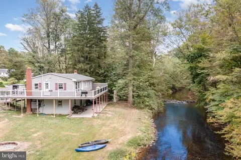 1101 Stony Creek Rd, Dauphin, PA 17018