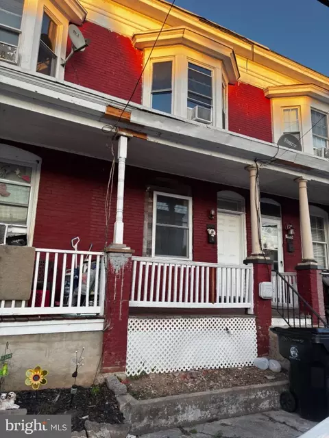 2307 Logan St, Harrisburg, PA 17110