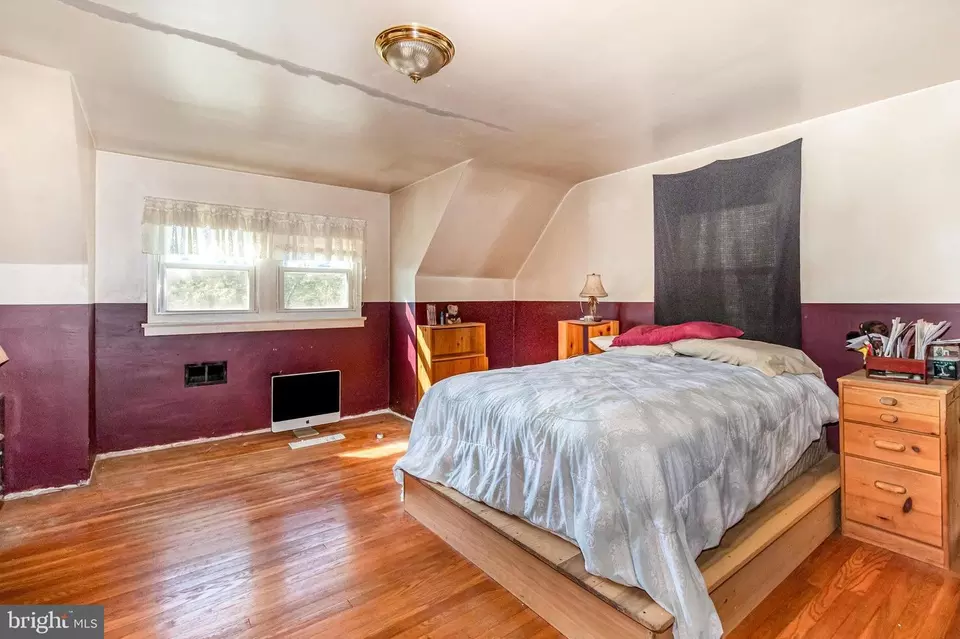 Bedroom - 3763 Montour St, Harrisburg, PA 17111 photo 6 of 6