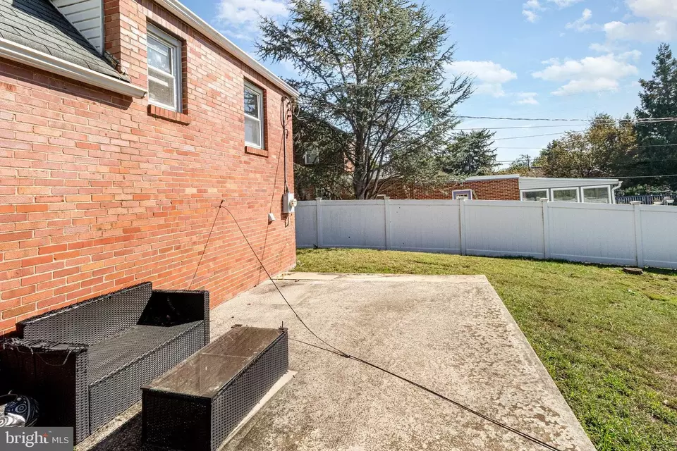 Exterior - 3763 Montour St, Harrisburg, PA 17111 photo 3 of 8