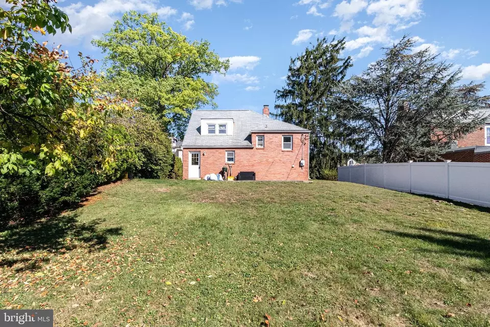 Exterior - 3763 Montour St, Harrisburg, PA 17111 photo 5 of 8