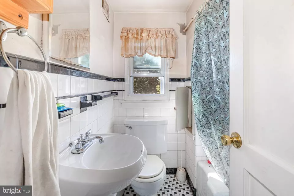 Bath - 3763 Montour St, Harrisburg, PA 17111 photo 1 of 1