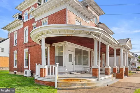 3500 Derry St, Harrisburg, PA 17111