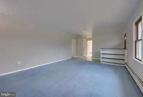 Living - 428 Beech Ave, Hershey, PA 17033 photo 5 of 6