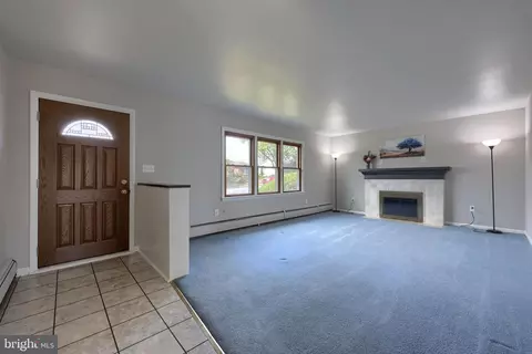 Living - 428 Beech Ave, Hershey, PA 17033 photo 1 of 6