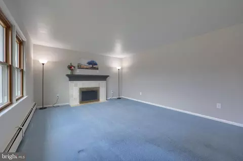 Living - 428 Beech Ave, Hershey, PA 17033 photo 3 of 6