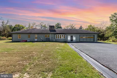 4100 Greenwood Blvd, Harrisburg, PA 17109