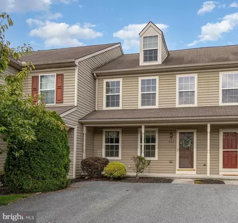 302 Buckley Dr, Harrisburg, PA 17112