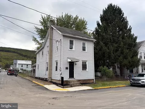 344 N 2nd St, Lykens, PA 17048