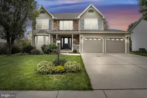 6559 New Providence Dr, Harrisburg, PA 17111