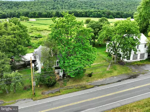 4456 Route 209, Elizabethville, PA 17023