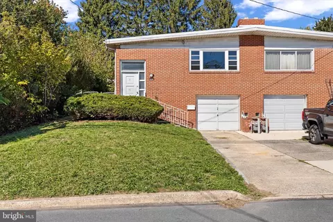 6980 Clearfield St, Harrisburg, PA 17111