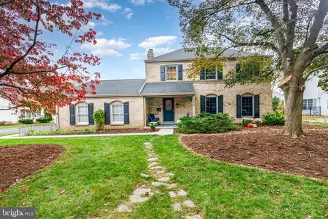1030 Beech Ave, Hershey, PA 17033