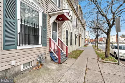 1509 Derry St, Harrisburg, PA 17104