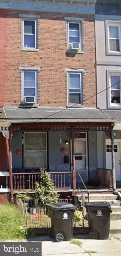 341 Crescent St, Harrisburg, PA 17104