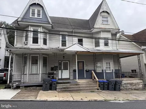 222 Pine St, Steelton, PA 17113