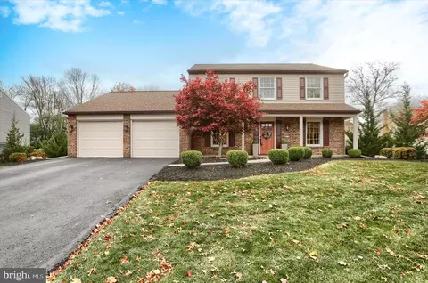 4111 Wimbledon Dr, Harrisburg, PA 17112