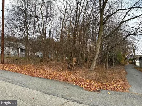 0 Maple St, Lykens, PA 17048