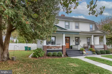 324 E Areba Ave, Hershey, PA 17033 photo 5