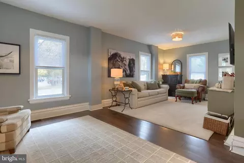 324 E Areba Ave, Hershey, PA 17033 photo 10