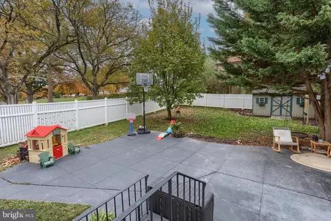 324 E Areba Ave, Hershey, PA 17033 photo 34