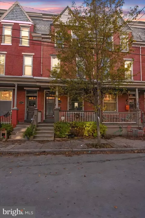 1914 Penn St, Harrisburg, PA 17102