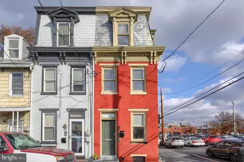 1315 James St, Harrisburg, PA 17102