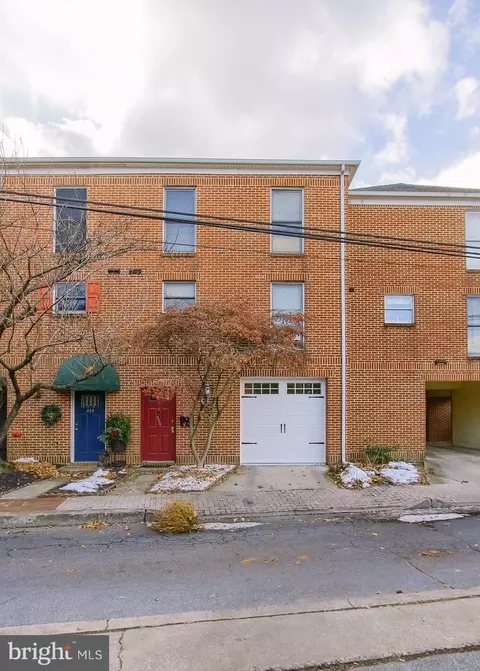 606 Showers St, Harrisburg, PA 17104