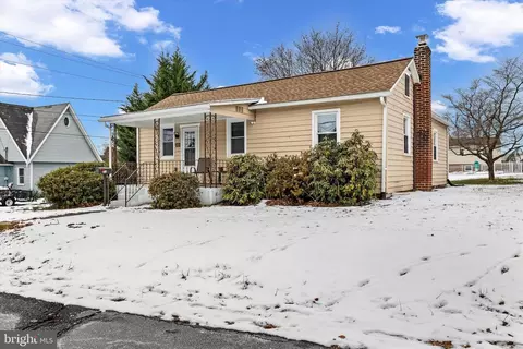 901 High St, Harrisburg, PA 17113