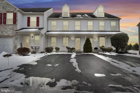 114 Buckley Dr, Harrisburg, PA 17112