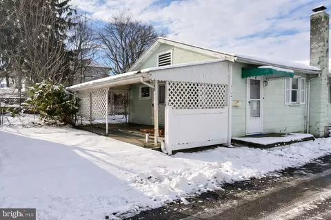316 12 Market St, Lykens, PA 17048