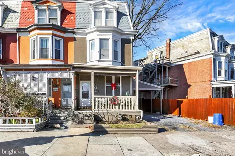 24 S 15th St, Harrisburg, PA 17104