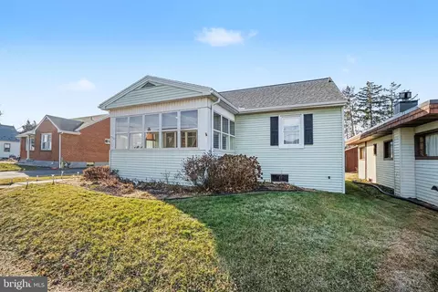 1273 3rd St, Harrisburg, PA 17113