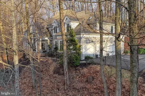 624 Carrington Ct, Hummelstown, PA 17036