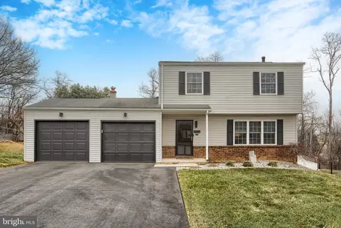 850 Cardinal Dr, Harrisburg, PA 17111
