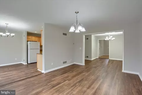 Living - 33 Carousel Cir, Hershey, PA 17033 photo 3 of 3