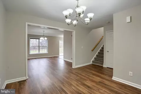 Entry Way - 33 Carousel Cir, Hershey, PA 17033 photo 1 of 5