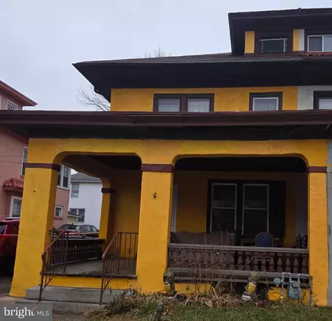 1011 N 17th St, Harrisburg, PA 17103