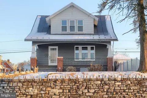 3711 Walnut St, Harrisburg, PA 17109