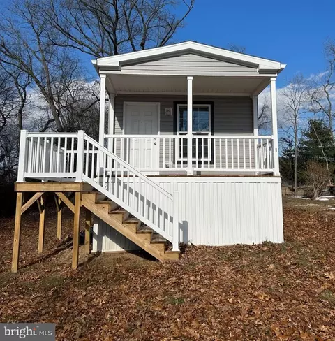 1 Railway Ave, Millersburg, PA 17061