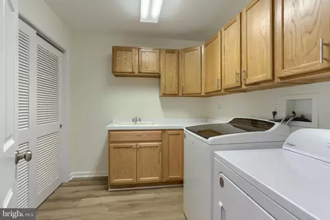 24 Glasgow Ct, Hershey, PA 17033 photo 31