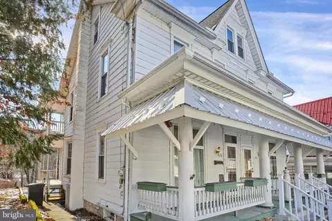 248 E Market St, Williamstown, PA 17098
