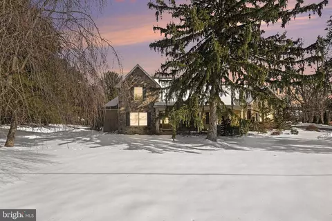 4417 Fargreen Rd, Harrisburg, PA 17110