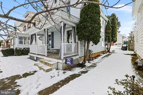 Exterior - 348 E Derry Rd, Hershey, PA 17033 photo 4 of 4